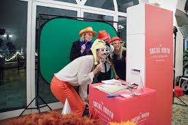 How to choose the right photo booth for your event?